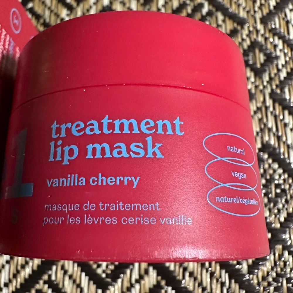JUBEL Naturals Treatment Lip Mask Vanilla Cherry Vegan  Natural NWT